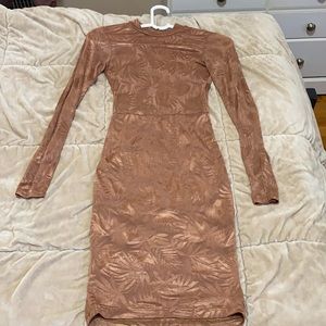 Brown long sleeve dress
